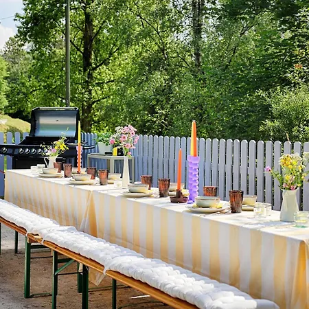 Homie Stay Luginsland Fuer Grosse Gruppen - 24 Personen *